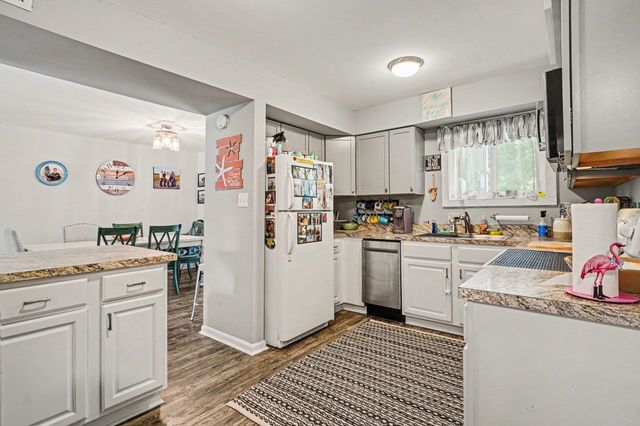 10301 N Kings Hwy Apt 23-3, Myrtle Beach, SC 29572