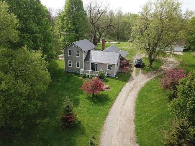 3151 E Bacon Road, Hillsdale, MI 49242