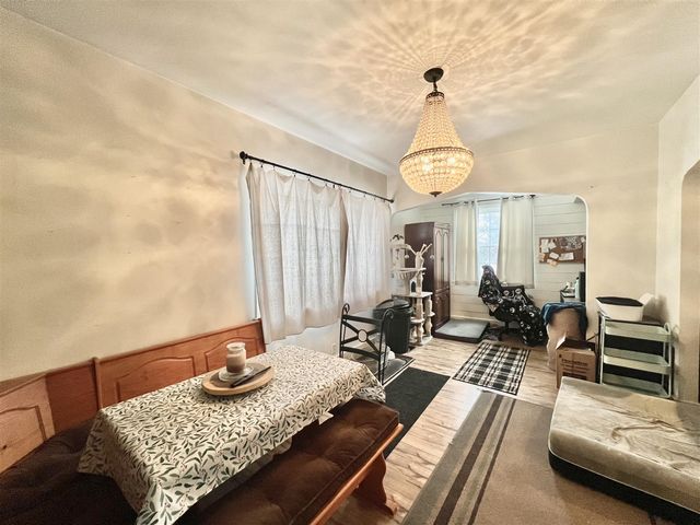 3151 E Bacon Road, Hillsdale, MI 49242