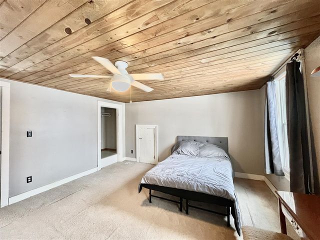 3151 E Bacon Road, Hillsdale, MI 49242