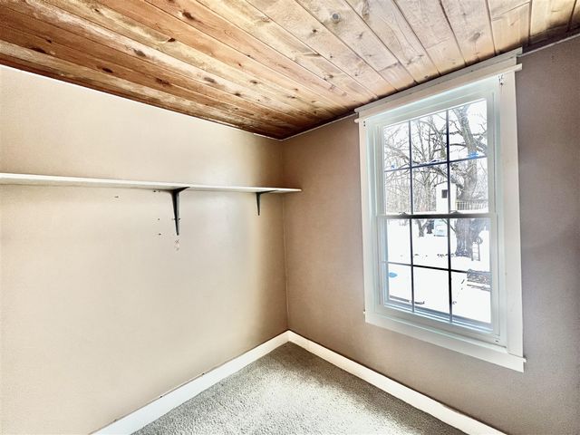 3151 E Bacon Road, Hillsdale, MI 49242