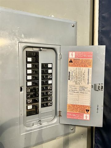 3151 E Bacon Road, Hillsdale, MI 49242