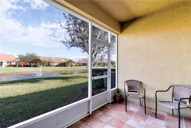 6380 Oxford Circle 103C, Vero Beach, FL 32966