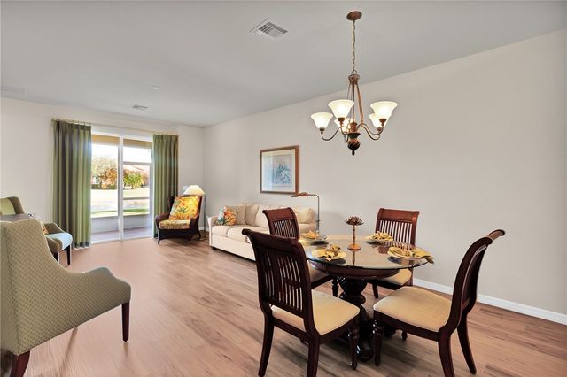 6380 Oxford Circle 103C, Vero Beach, FL 32966