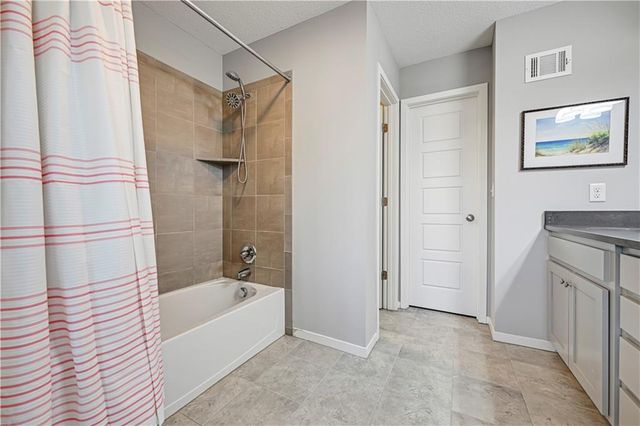 16059 Fontana Street 206, Overland Park, KS 66085