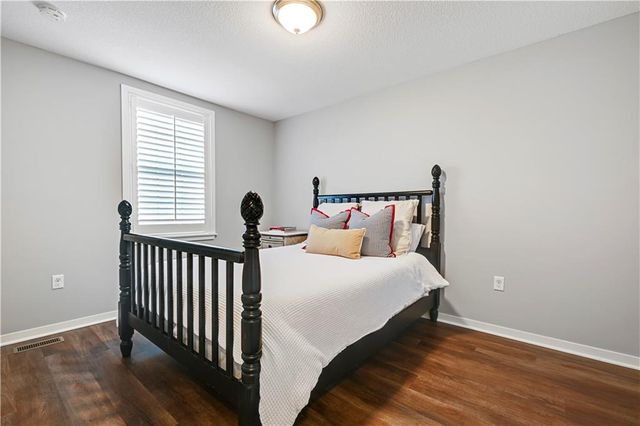 16059 Fontana Street 206, Overland Park, KS 66085