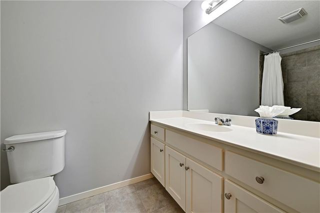 16059 Fontana Street 206, Overland Park, KS 66085
