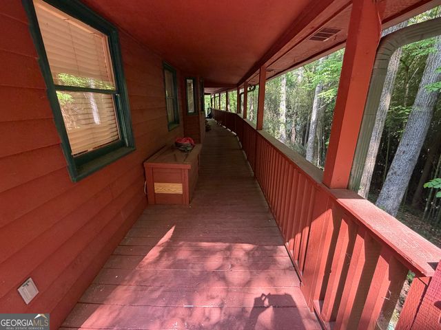 20 Clark Hill Road, Newnan, GA 30263