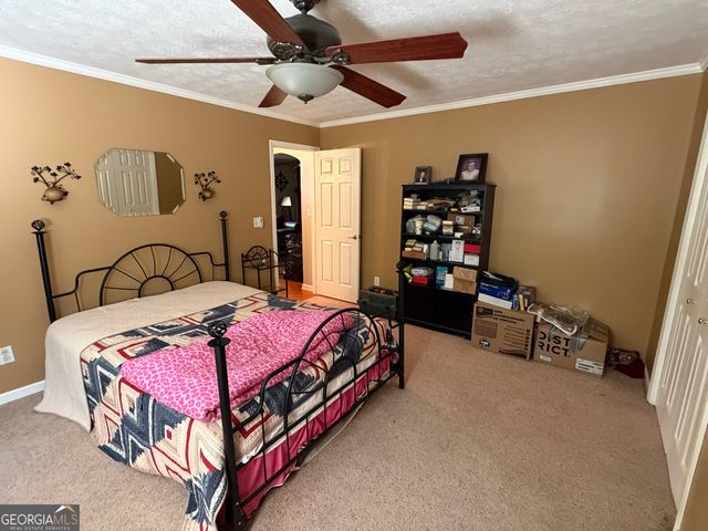 20 Clark Hill Road, Newnan, GA 30263