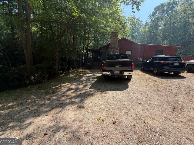 20 Clark Hill Road, Newnan, GA 30263