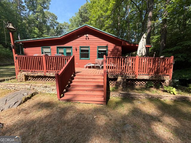 20 Clark Hill Road, Newnan, GA 30263