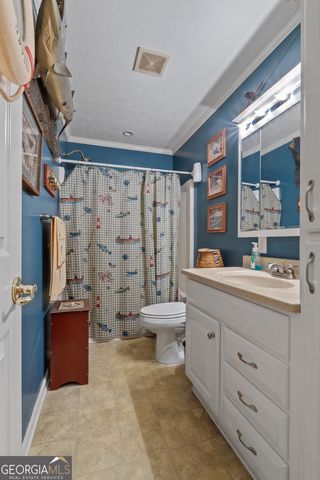 20 Clark Hill Road, Newnan, GA 30263