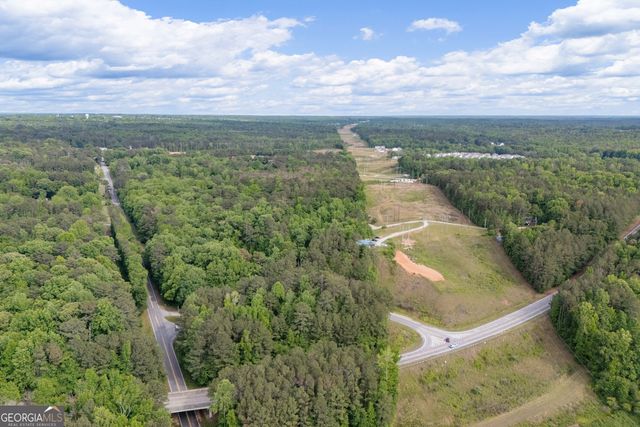 20 Clark Hill Road, Newnan, GA 30263