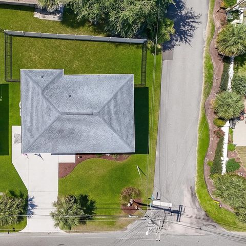 717 9th Ave. S, North Myrtle Beach, SC 29582