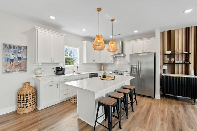 717 9th Ave. S, North Myrtle Beach, SC 29582