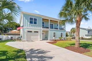 717 9th Ave. S, North Myrtle Beach, SC 29582