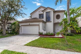 1958 NW 100th Ave, Pembroke Pines, FL 33024