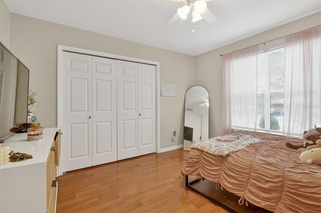 305 NW 28TH STREET, Gainesville, FL 32607