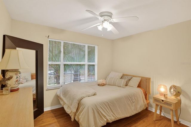 305 NW 28TH STREET, Gainesville, FL 32607