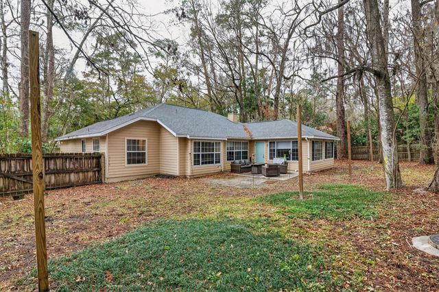 305 NW 28TH STREET, Gainesville, FL 32607
