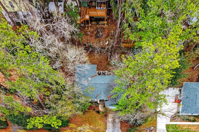 305 NW 28TH STREET, Gainesville, FL 32607