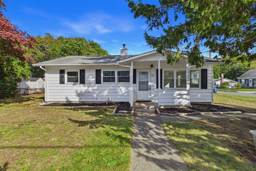 46 Brock Ave, New Bedford, MA 02744