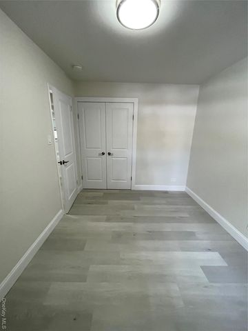 118-60 METROPOLITAN Avenue 2 I, Kew Gardens, NY 11415