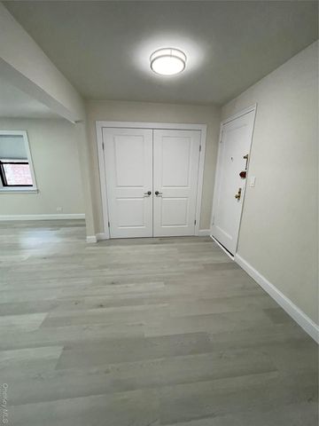 118-60 METROPOLITAN Avenue 2 I, Kew Gardens, NY 11415