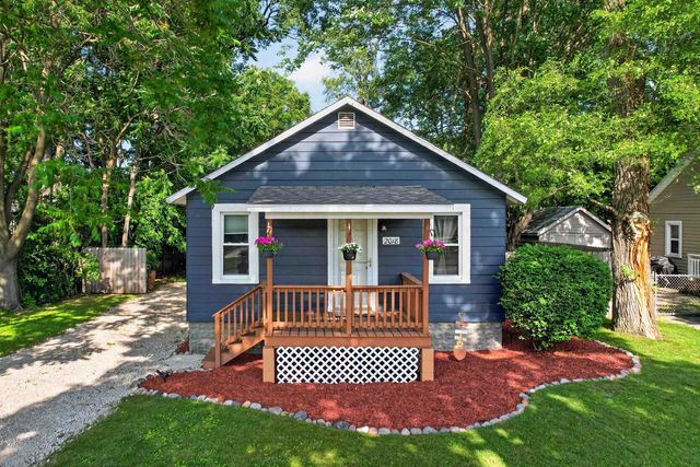 2018 Jefferson Avenue, Midland, MI 48640
