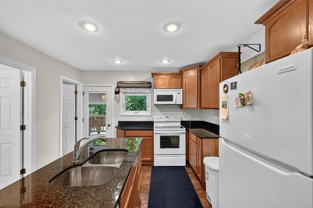 2018 Jefferson Avenue, Midland, MI 48640