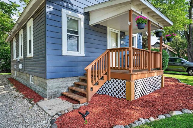 2018 Jefferson Avenue, Midland, MI 48640