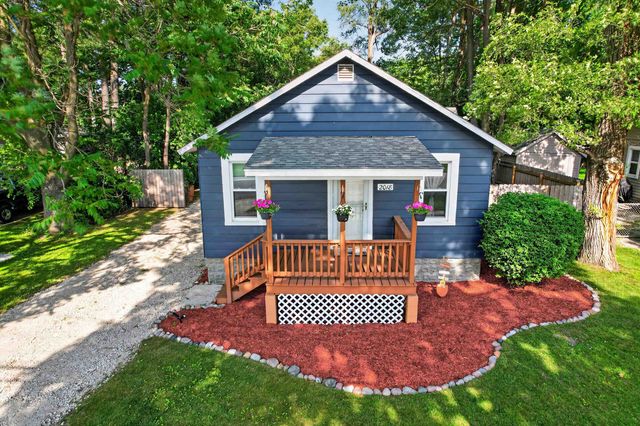 2018 Jefferson Avenue, Midland, MI 48640