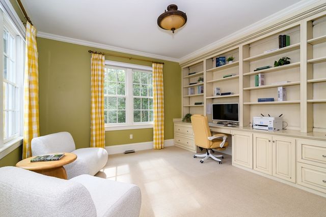 19 Skyview Lane, Sudbury, MA 01776