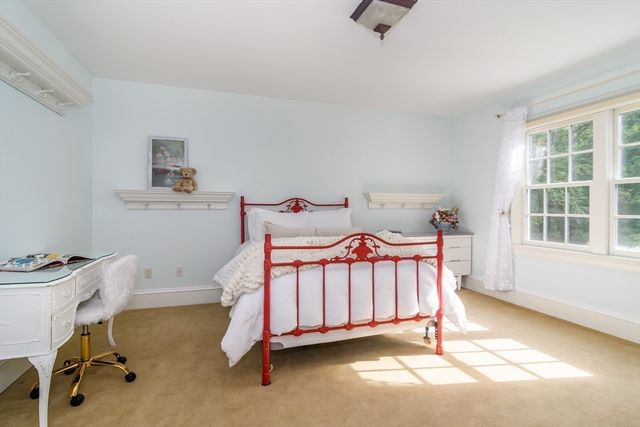 19 Skyview Lane, Sudbury, MA 01776