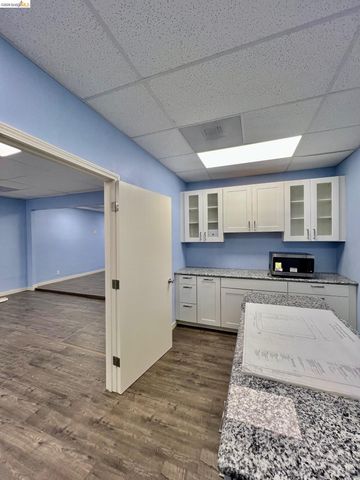 869 WOODSIDE WAY, San Mateo, CA 94401