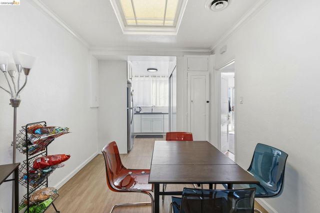 869 WOODSIDE WAY, San Mateo, CA 94401