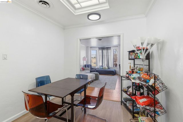 869 WOODSIDE WAY, San Mateo, CA 94401