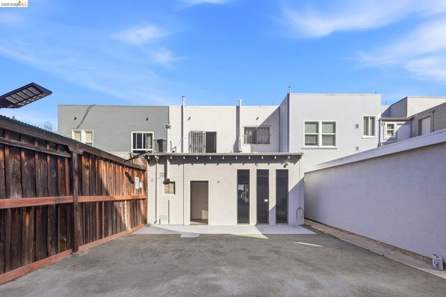 869 WOODSIDE WAY, San Mateo, CA 94401