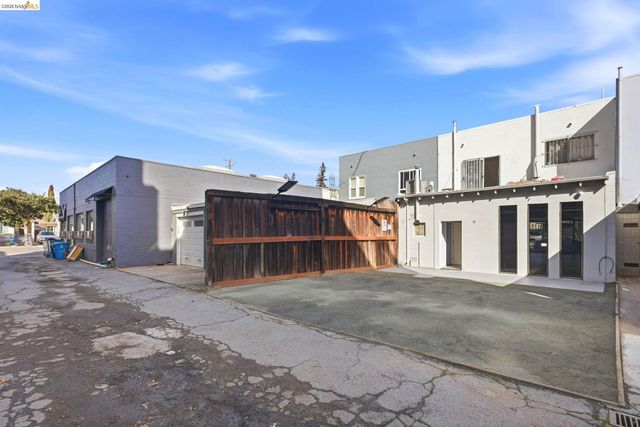 869 WOODSIDE WAY, San Mateo, CA 94401