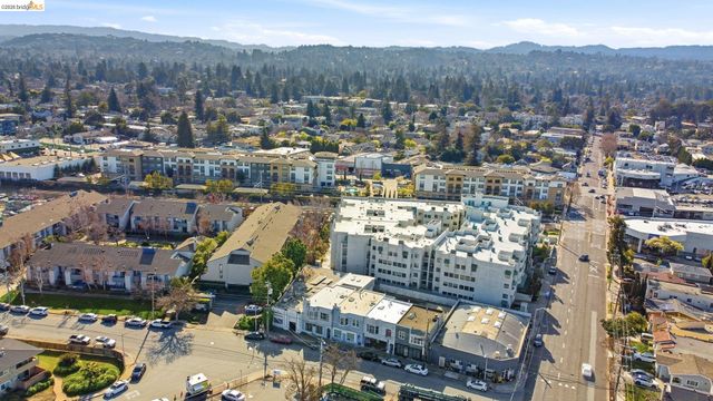 869 WOODSIDE WAY, San Mateo, CA 94401