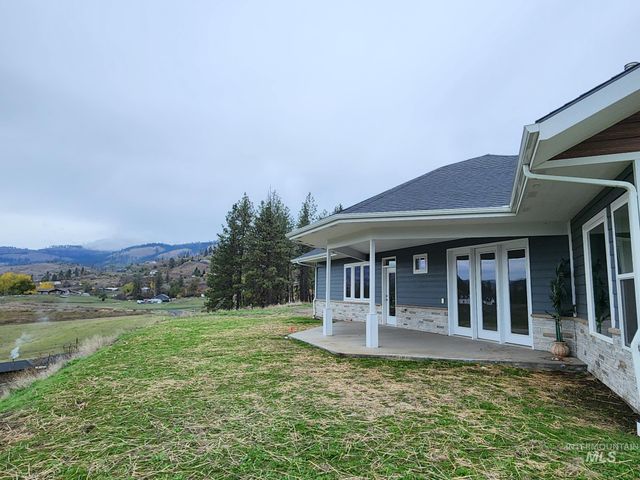 109 Austin Lane, Kamiah, ID 83536