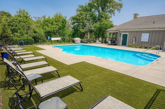 163 Daymark Drive, Delaware, OH 43015