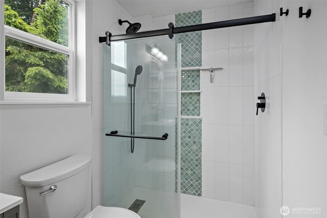 2123 Stoney Beach Lane, Oak Harbor, WA 98277