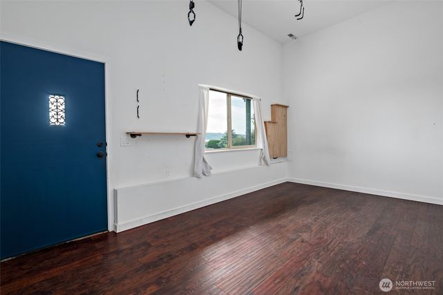 2123 Stoney Beach Lane, Oak Harbor, WA 98277