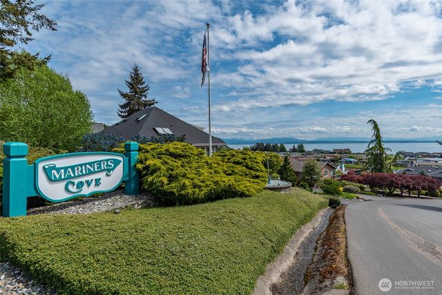 2123 Stoney Beach Lane, Oak Harbor, WA 98277