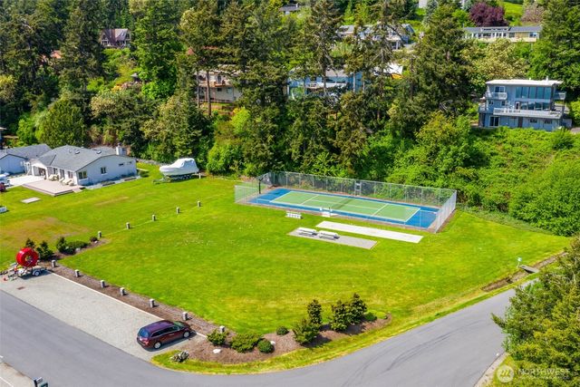 2123 Stoney Beach Lane, Oak Harbor, WA 98277