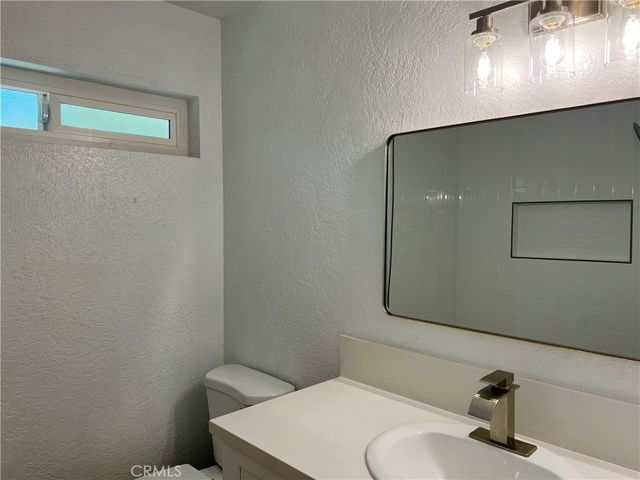 42944 Beau Ville Court, Lancaster, CA 93536