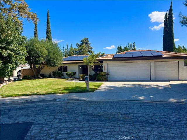42944 Beau Ville Court, Lancaster, CA 93536