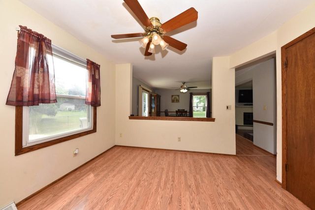 W165N10648 Wagon TRAIL, Germantown, WI 53022