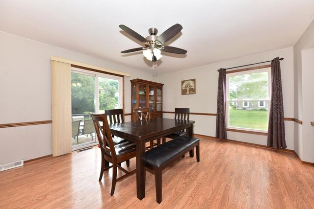 W165N10648 Wagon TRAIL, Germantown, WI 53022